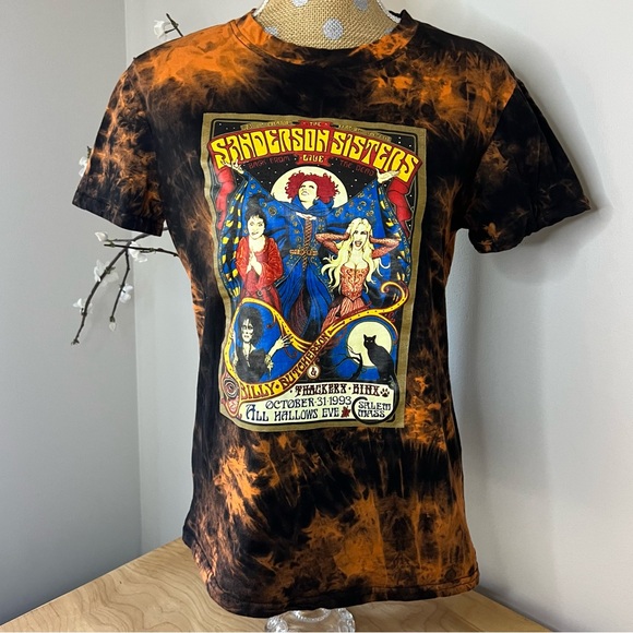 Hocus Pocus Sanderson Sisters Graphic Tie-dye T-shirt - Picture 1 of 7